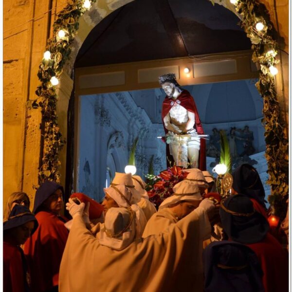ECCE-HOMO-04